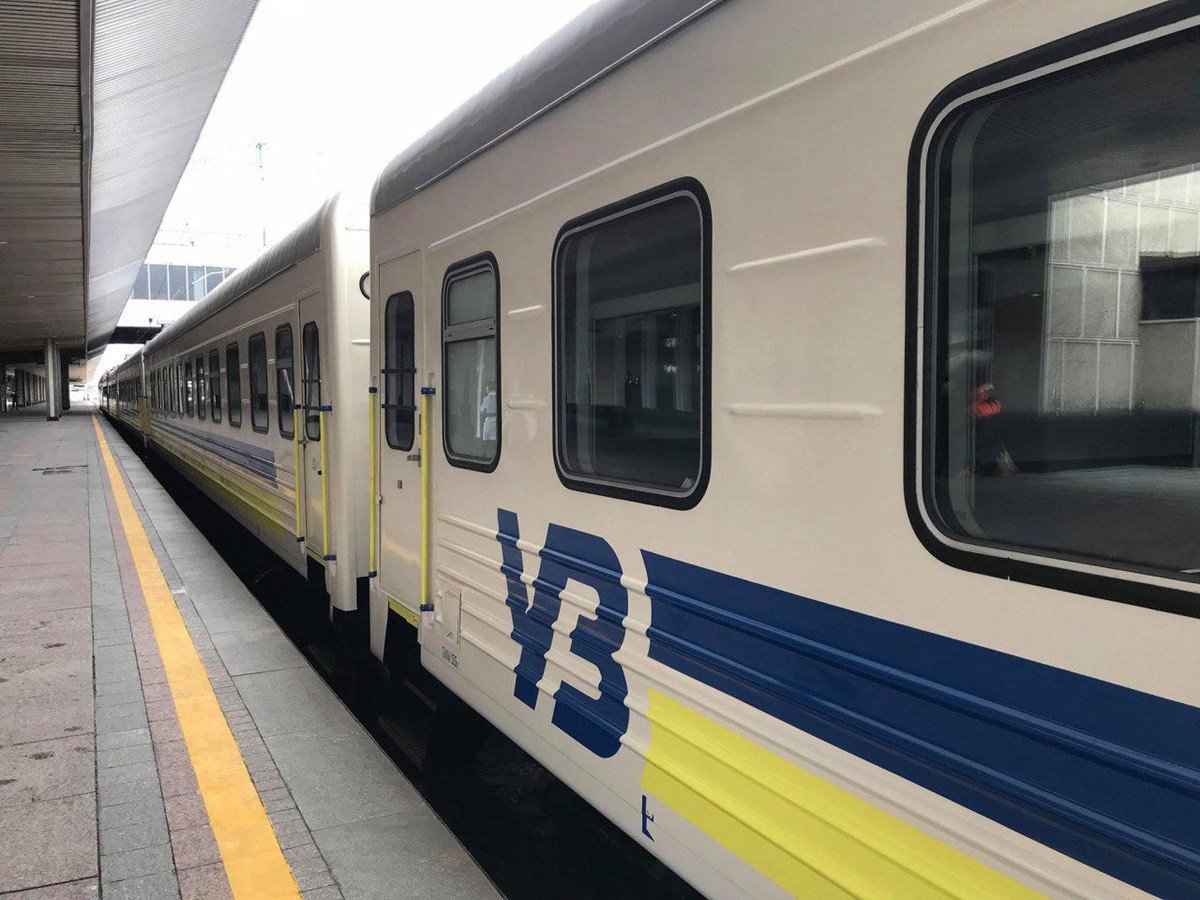 "Укрзалізниця" планирует повысить стоимость билетов на 20% на все поезда