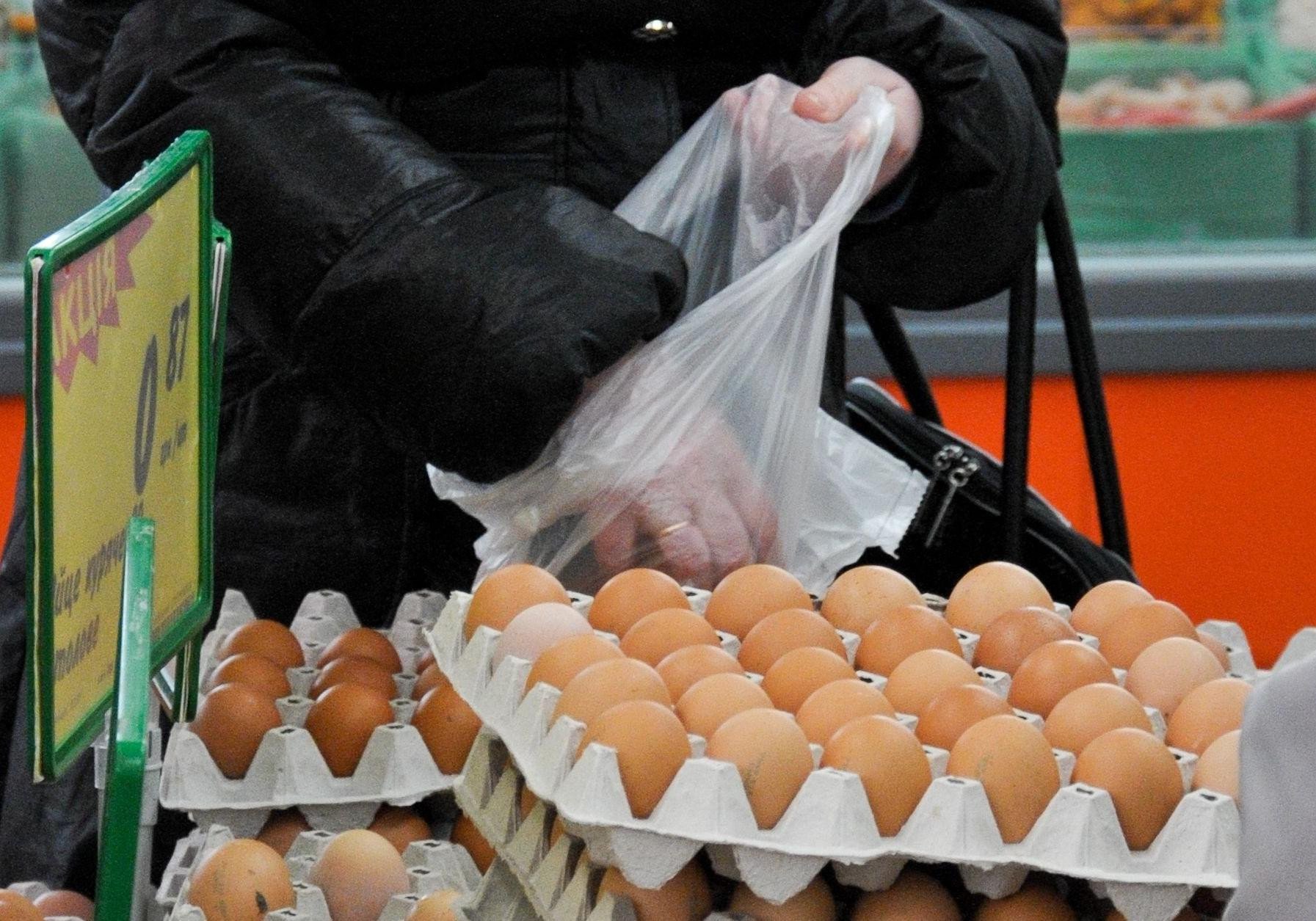 Яйца по 40 гривен