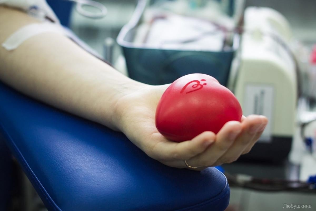 Острая необходимость донорской крови: херсонцев призывают спасать жизни