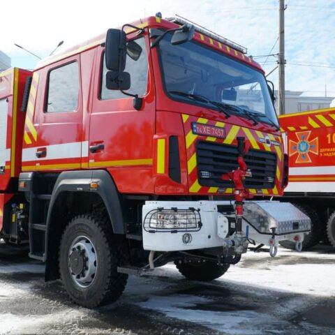 Спасатели Херсонщины получили новое оборудование – пожарные автоцистерны