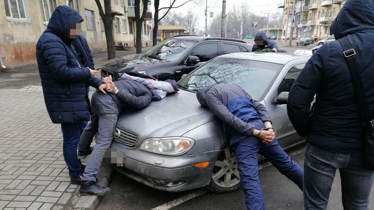 В Херсонской области полицейские задержали группу воров-гастролеров из Бахмута