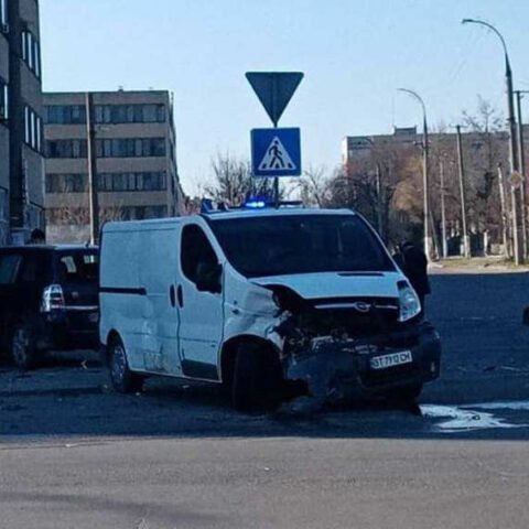 На фатальном перекрестке в Херсоне произошло "тройное" ДТП