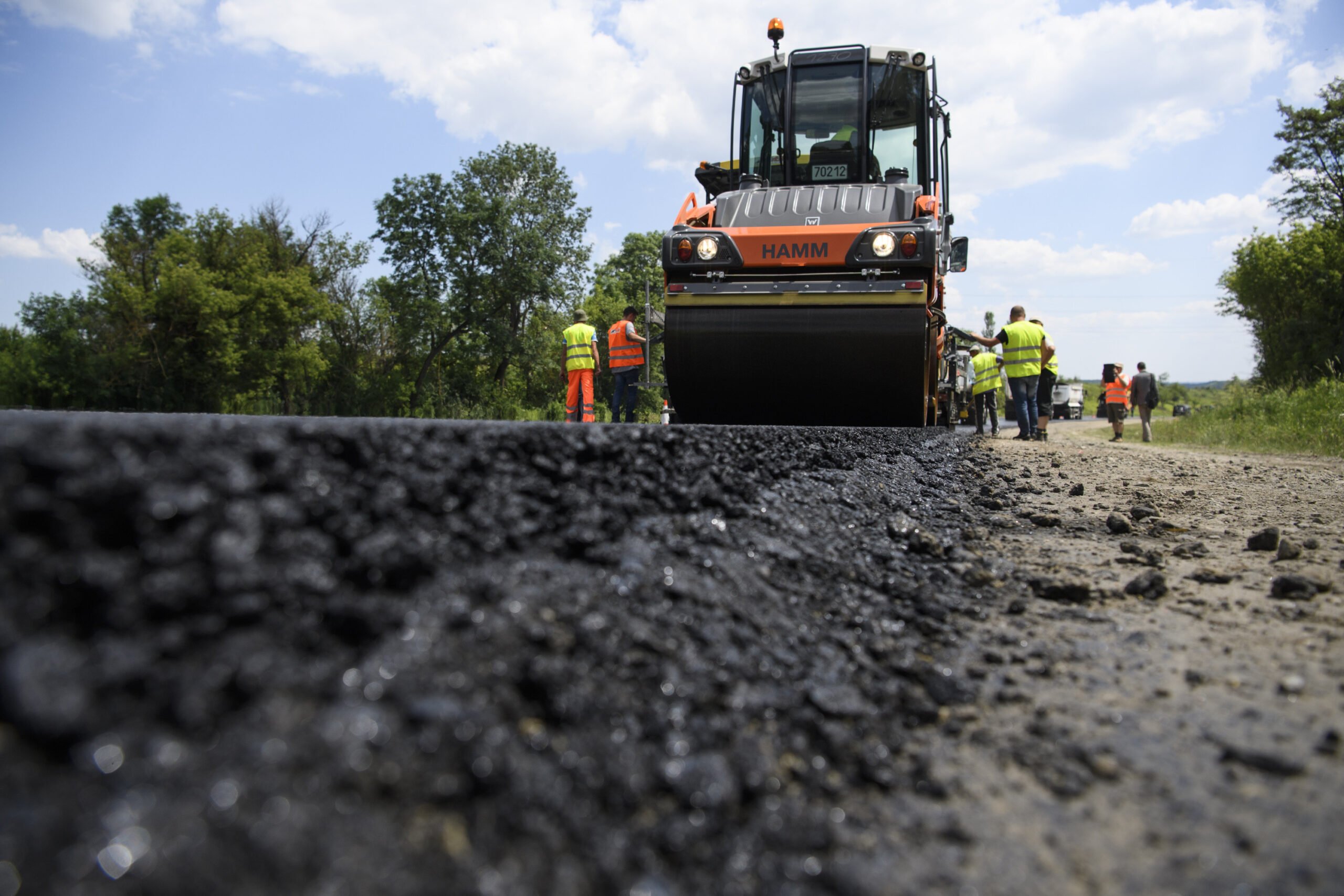На Херсонщине будут судить инженера технадзора за хищение более 800 тысяч гривен при ремонте дороги