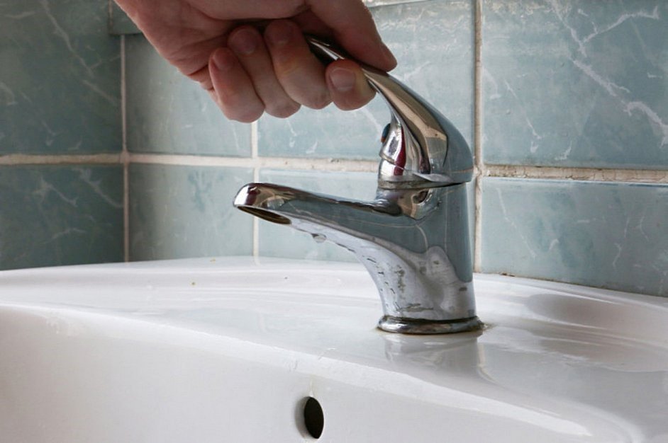 С марта в Херсоне будут перебои с водоснабжением: появился график ежегодной дезинфекции вoдoпpoвoдныx ceтeй