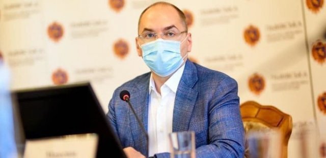 Украина отстает от плана вакцинации более чем в 3 раза: Степанов созвал совещание