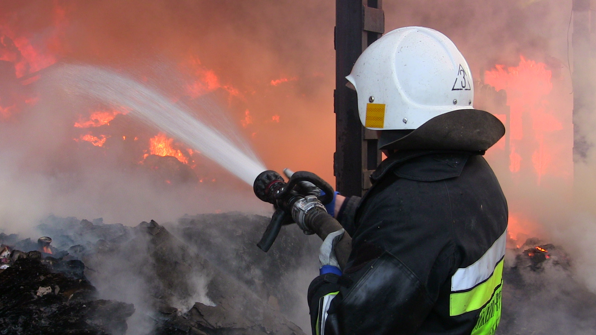 В Херсонской области из пожара спасли пенсионера