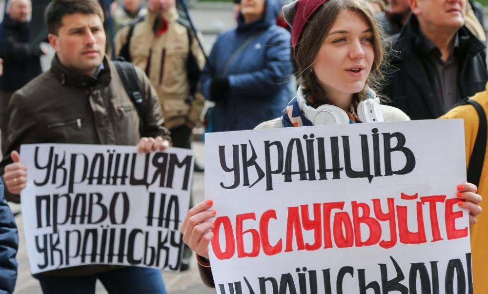 Из-за нежелания общаться на украинском языке в магазине Новой Каховки уволили работницу