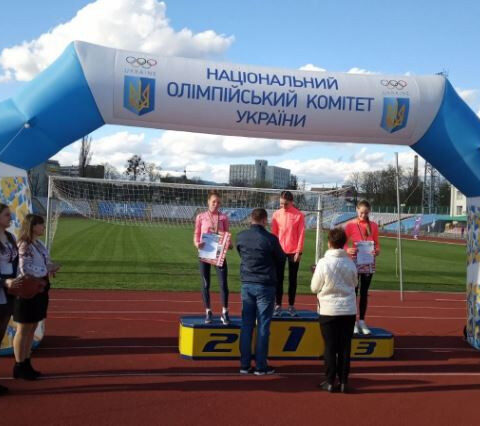 Херсонская спортсменка завоевала серебро на чемпионате Украины по бегу