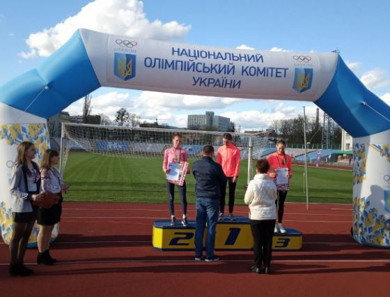 Херсонская спортсменка завоевала серебро на чемпионате Украины по бегу