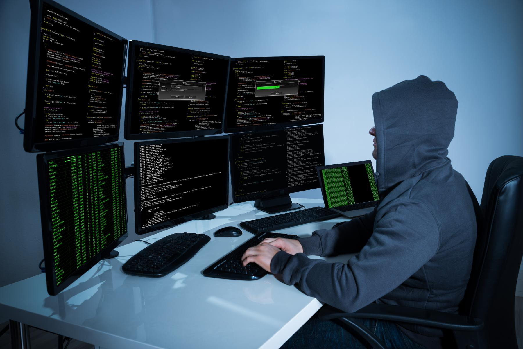 На Херсонщине СБУ задержала хакера
