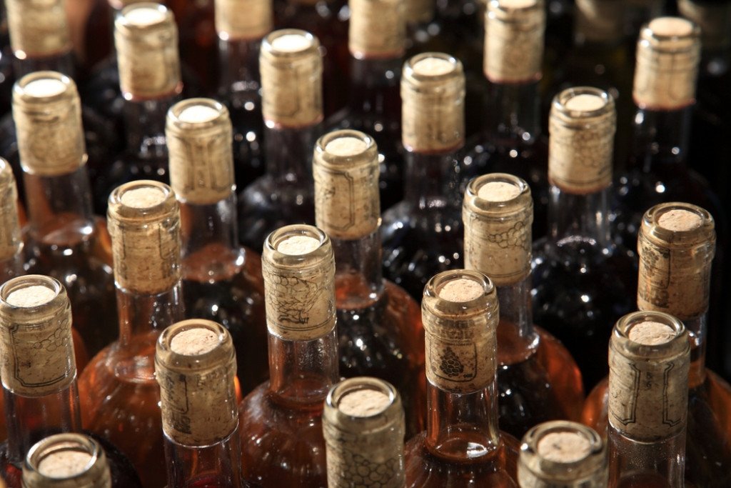 В Херсонской и Николаевской областях изъяли алкогольный фальсификат на 15 миллионов гривен