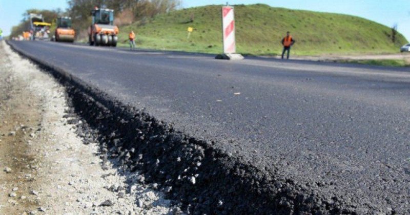 В Херсонской области провели обследование участка автомобильной дороги государственного значения М-14