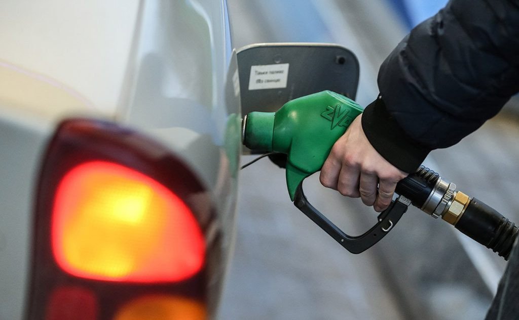 В Украине дешевеет бензин: кто еще снизил ценники